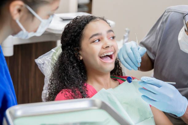 Best Urgent Tooth Repair  in Powder Springs, GA